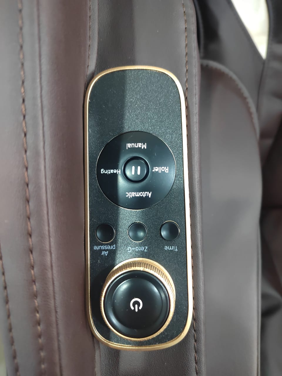 Масажен Стол Ховърдрийм Diamond - Кафяв/Бежов - Image 3